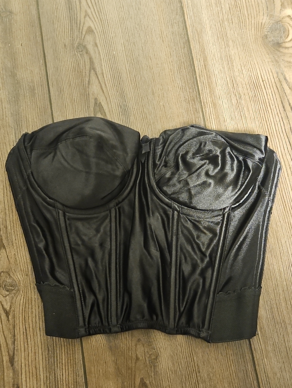 34 B Victoria Secret Black Satin Bustier Top